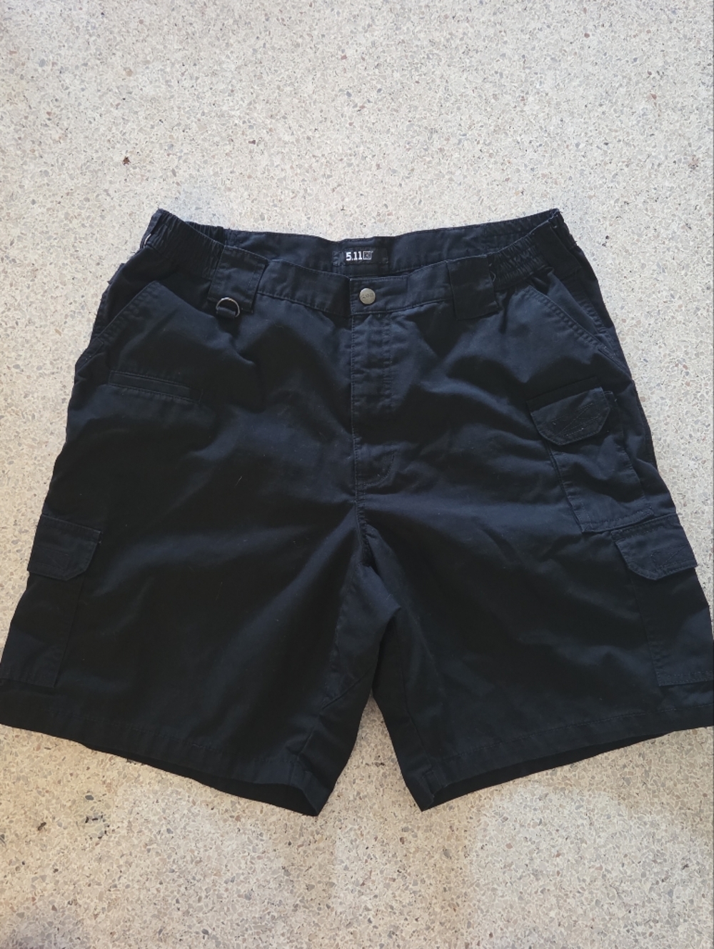 5.11 Tactical Navy Blue Cargo Utility Shorts Work Casual Sz 38 Flat Front